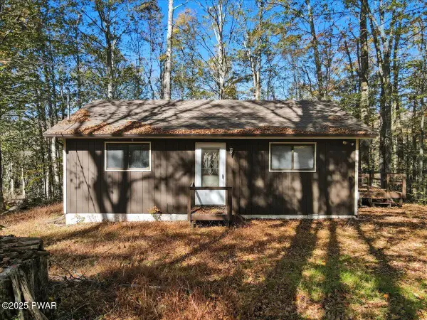 111 Chestnuthill Drive, Lake Ariel, PA 18436