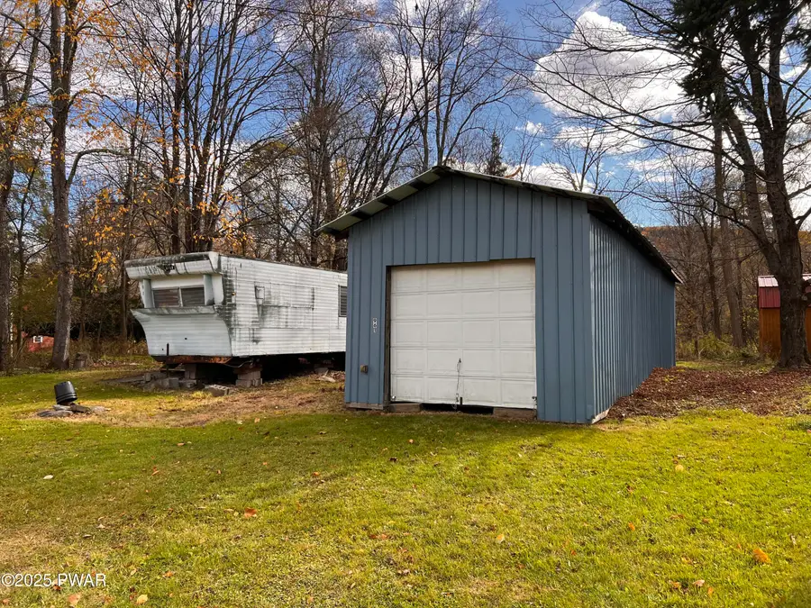 961 Creek Drive, Prompton, PA 18456 - Image #3