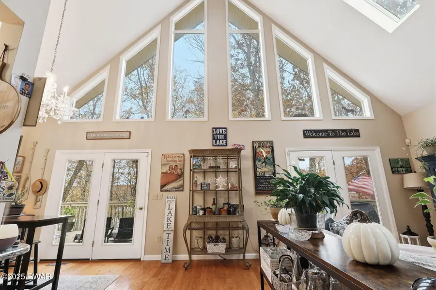 330 W Lakeview Road, Lackawaxen, PA 18435 - Image #3