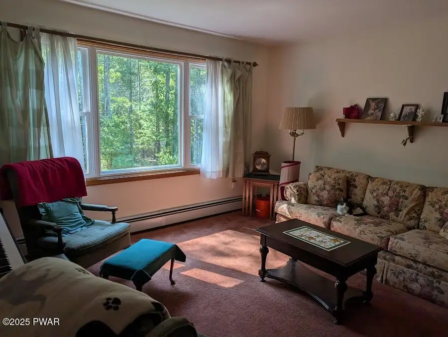 419 Leisure Loop, Milford, PA 18337 - Image #3