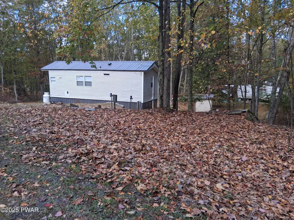 128 Shohola Parkway N, Shohola, PA 18458 - Image #1