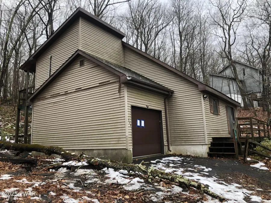 2242 Apley Court, Bushkill, PA 18324 - Image #2