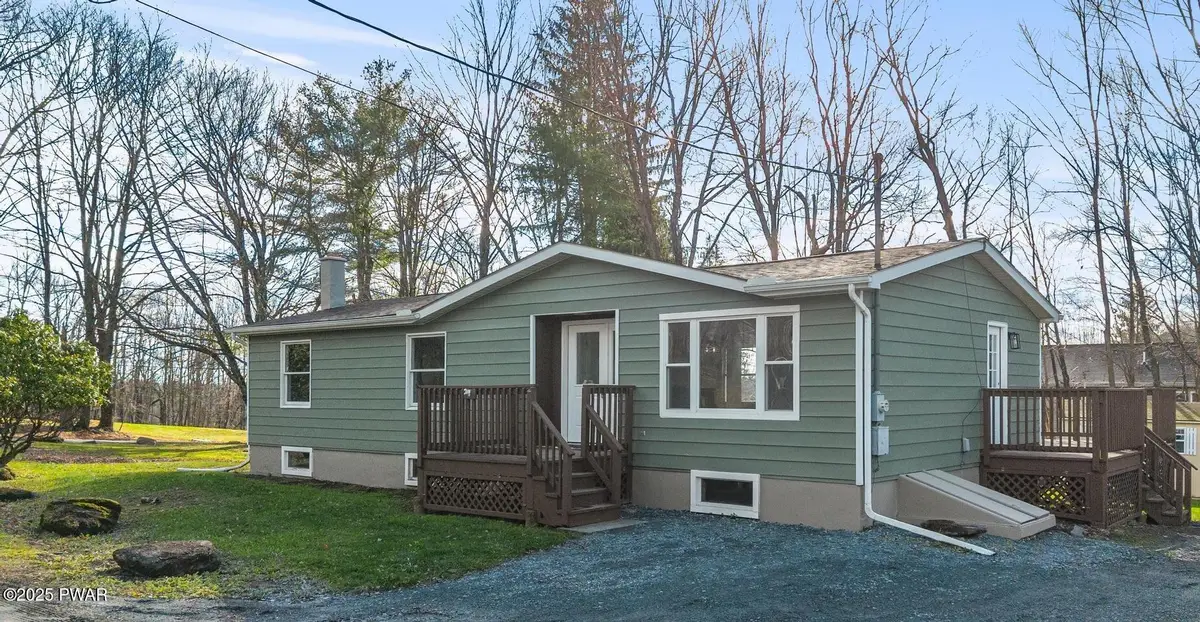 13 Bucklands Lane, Waymart, PA 18472 - Image #1