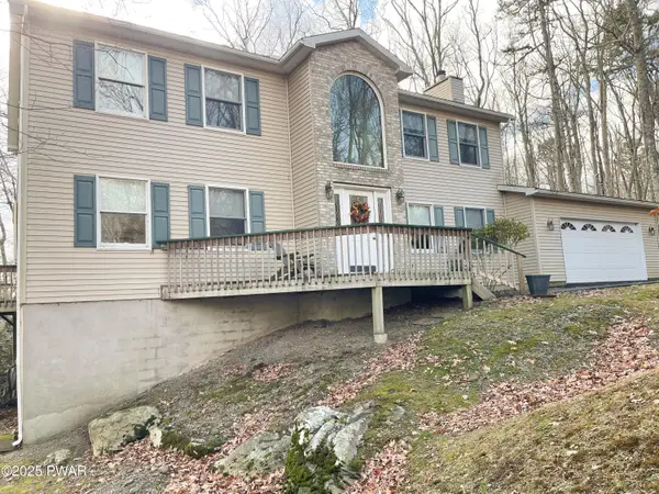 804 Roundup Court, Lords Valley, PA 18428
