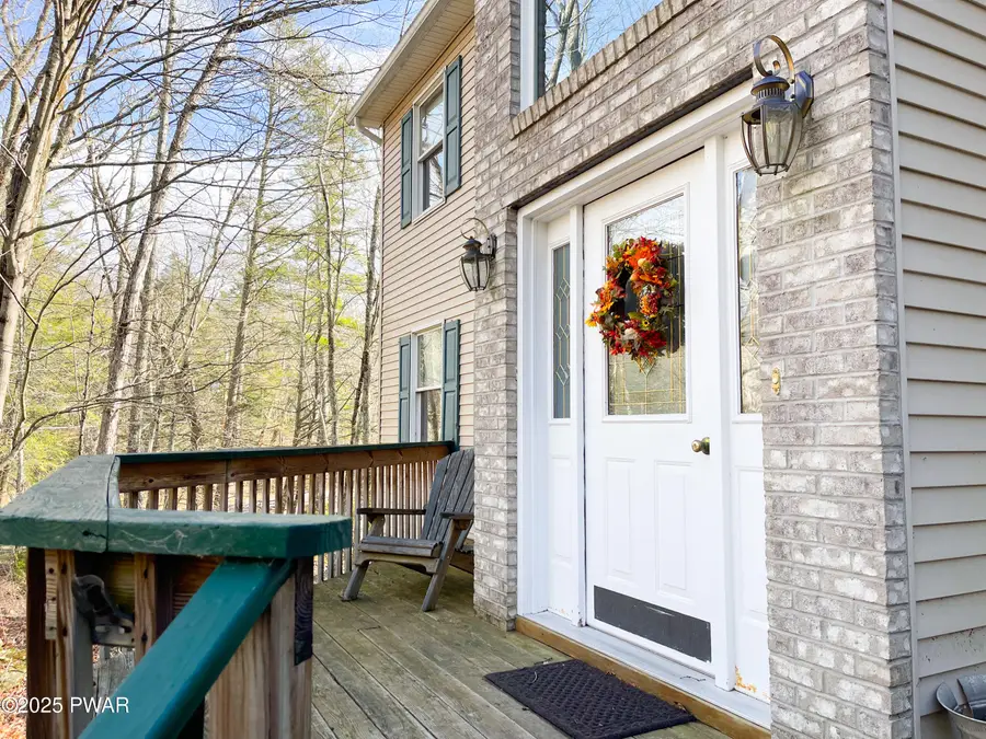 804 Roundup Court, Lords Valley, PA 18428 - Image #3