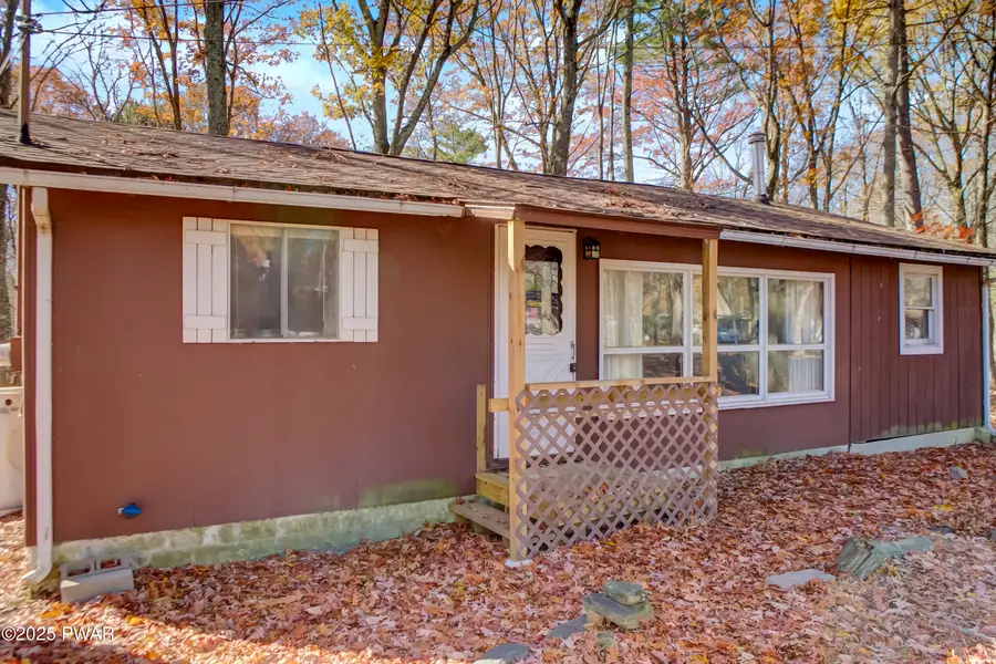 107 Partridge Court, Dingmans Ferry, PA 18328 - Image #2