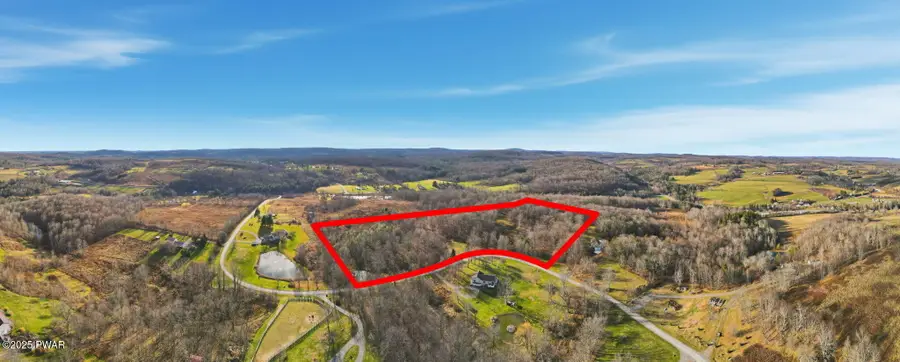 93 Delaware Drive, Damascus, PA 18415 - Image #2