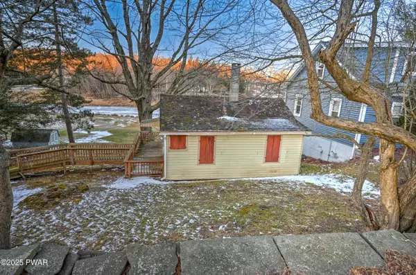 99 Lakeside Drive, Honesdale, PA 18431