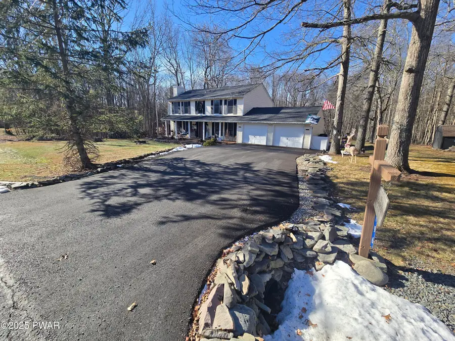 196 Southwynd Drive, Milford, PA 18337 - Image #2
