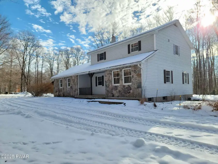 104 King Arthurs Court, Honesdale, PA 18431 - Image #3