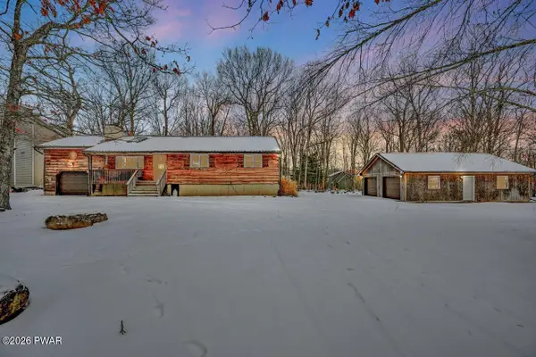 141 Constitution Drive, Lackawaxen, PA 18435