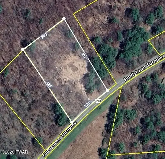 499 Purdytown Turnpike, Lakeville, PA 18438