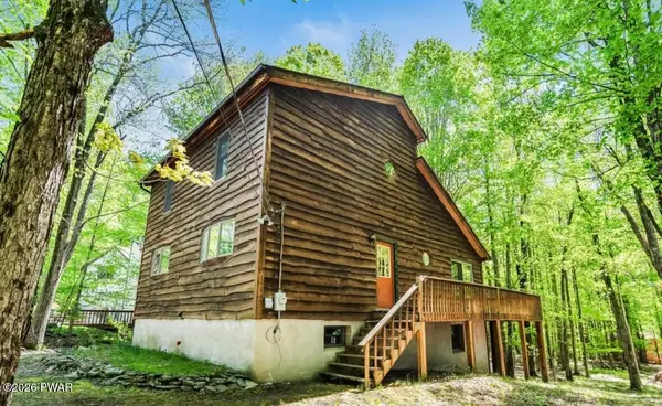 10 Sandy Court, Lake Ariel, PA 18436