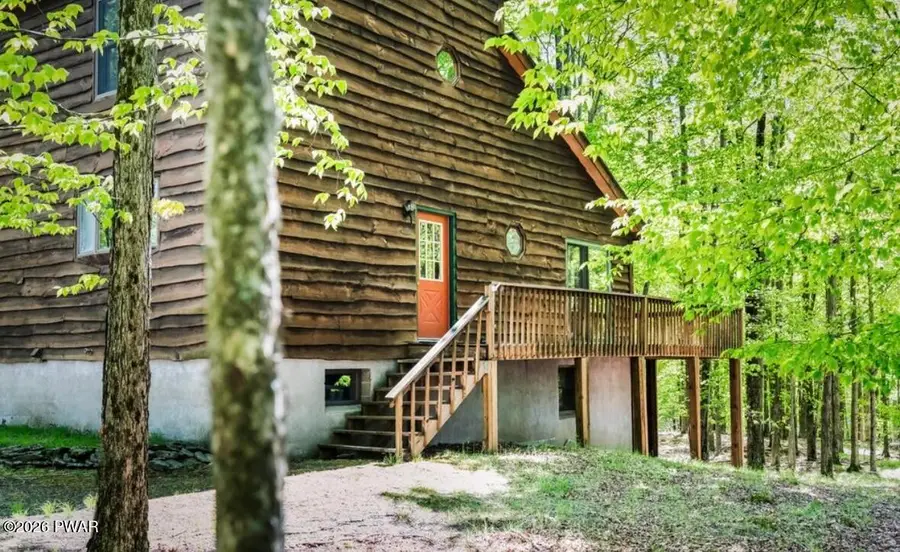 10 Sandy Court, Lake Ariel, PA 18436 - Image #2