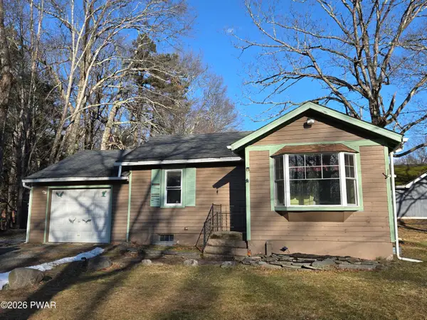 416 Rowland Road, Greeley, PA 18425