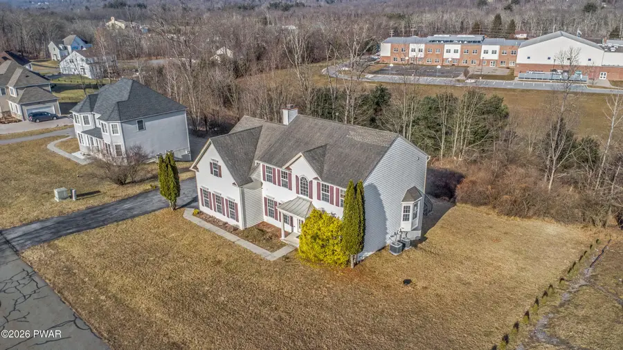 124 Milestone Drive, East Stroudsburg, PA 18302 - Image #2