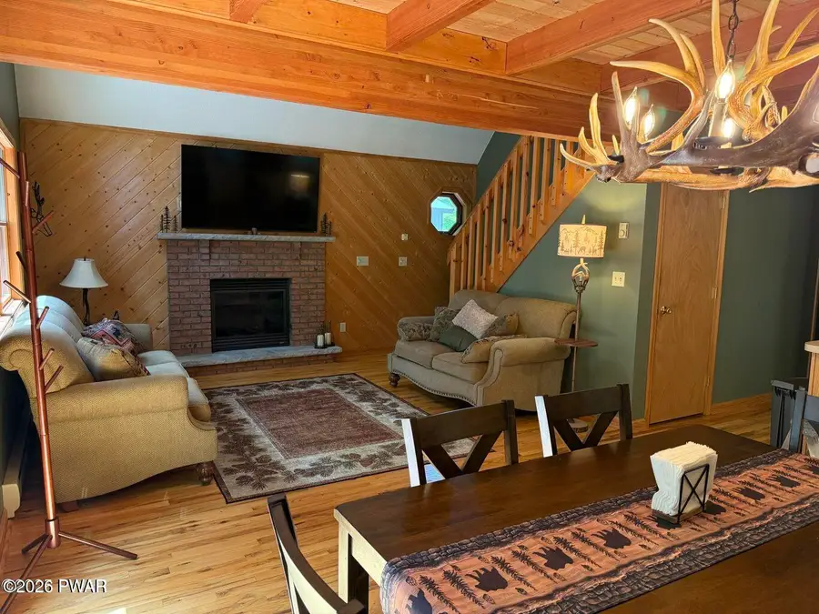 278 North Gate Road, Lake Ariel, PA 18436 - Image #2