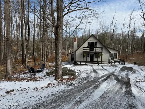 28 Cedarwood Terrace, Lake Ariel, PA 18436