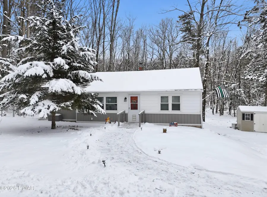 111 Hickory Drive, Greentown, PA 18426 - Image #2