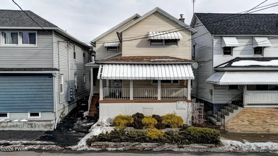 607 S Valley Avenue, Olyphant, PA 18447 - Image #2