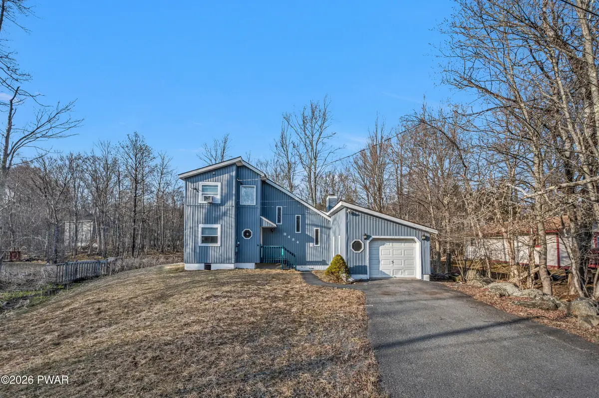 8574 Bumble Bee Way, Tobyhanna, PA 18466 - #1