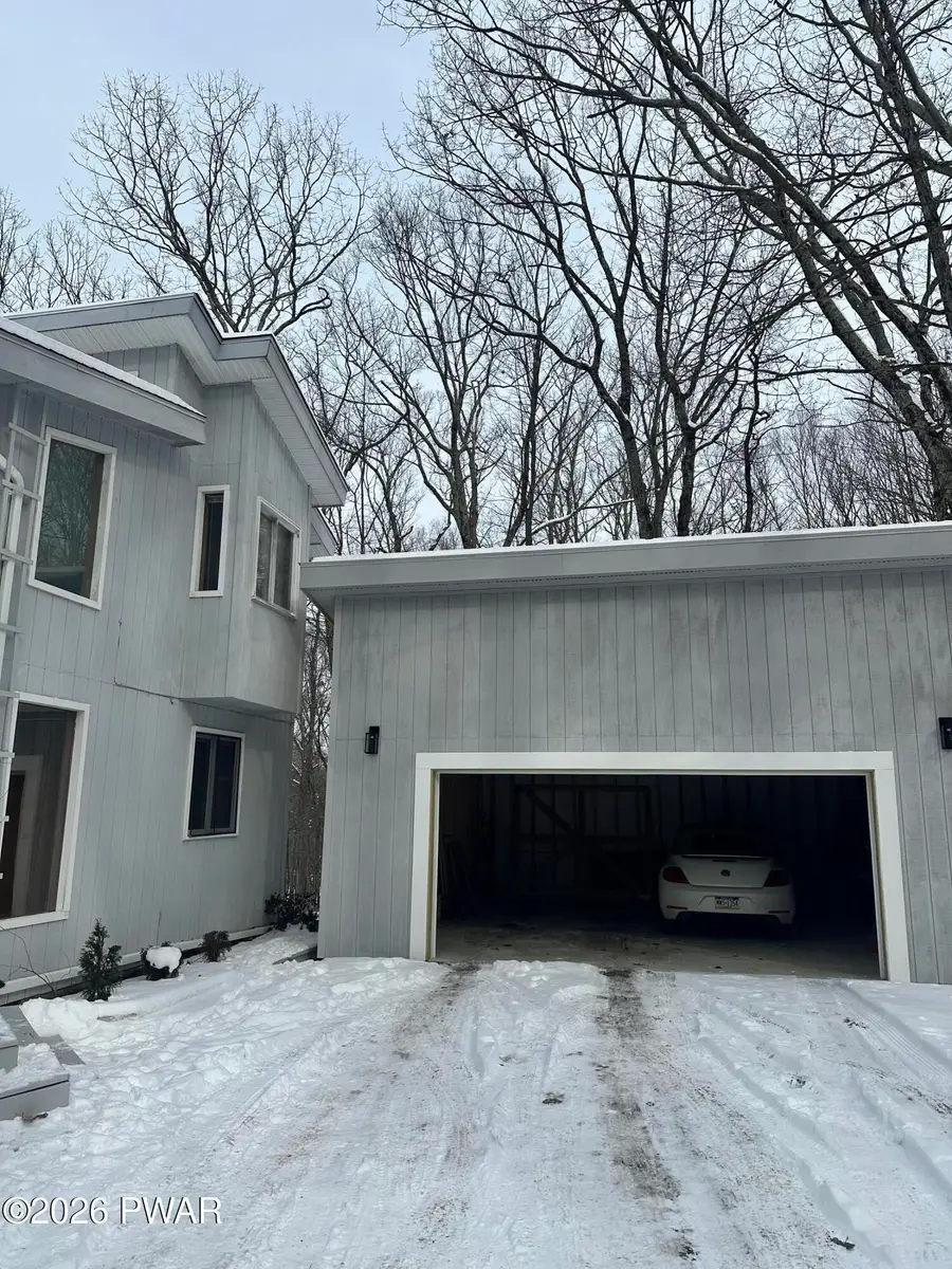 108 Hickory Lane, Lords Valley, PA 18428 - #3