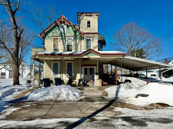 201 Avenue K, Matamoras, PA 18336