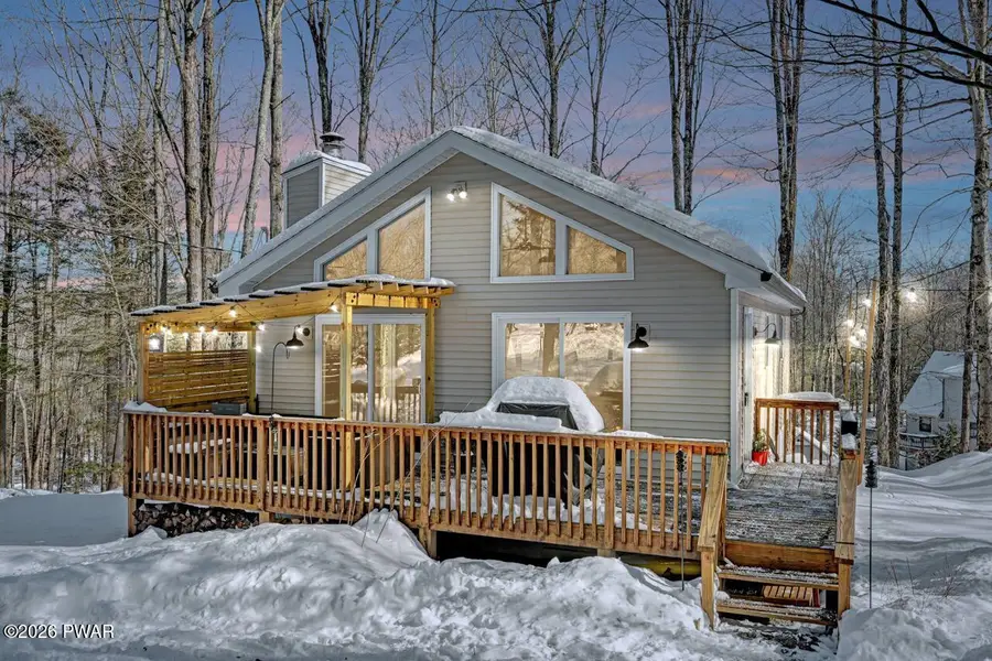 1186 Commanche Circle, Lake Ariel, PA 18436 - #2