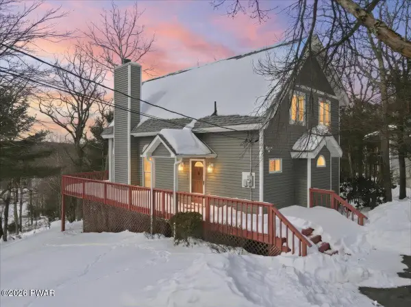 224 Remuda Drive, Lords Valley, PA 18428