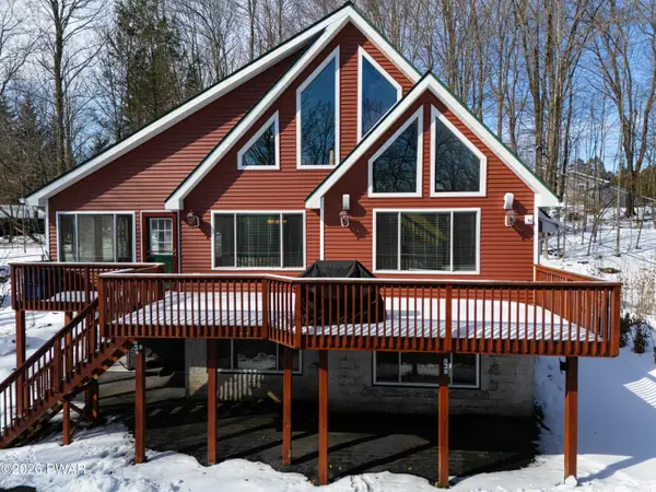 357 Lakeview Drive W, Lake Ariel, PA 18436