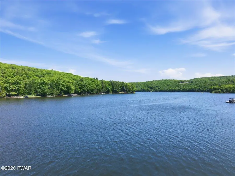 305 Laurel Lane, Greentown, PA 18426 - #2
