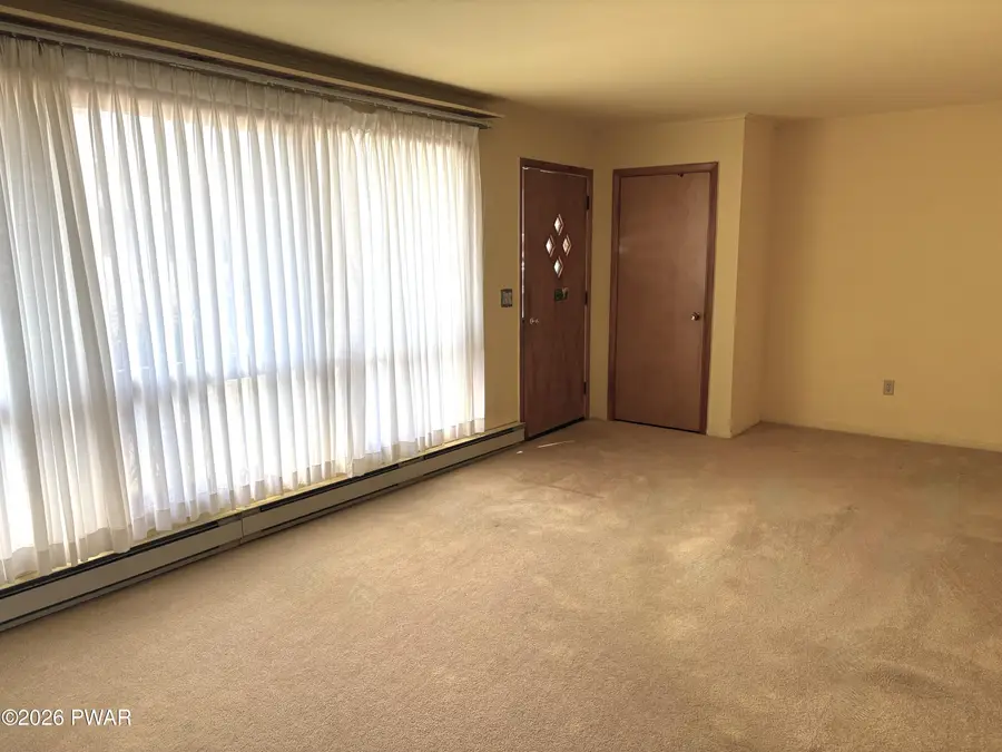 513 S Washington Street, Taylor, PA 18517 - #3