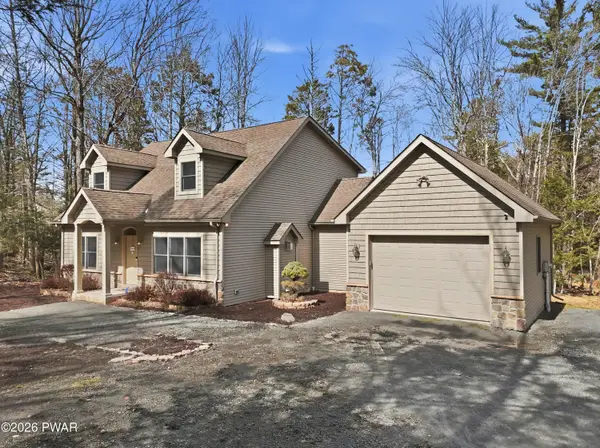 187 Indian Drive, Greentown, PA 18426