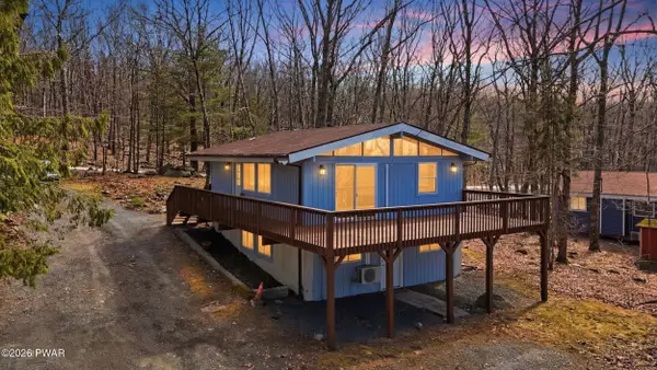 304 Forest Drive, Lords Valley, PA 18428