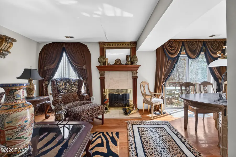 419 Tudor Court, Bushkill, PA 18324 - #3