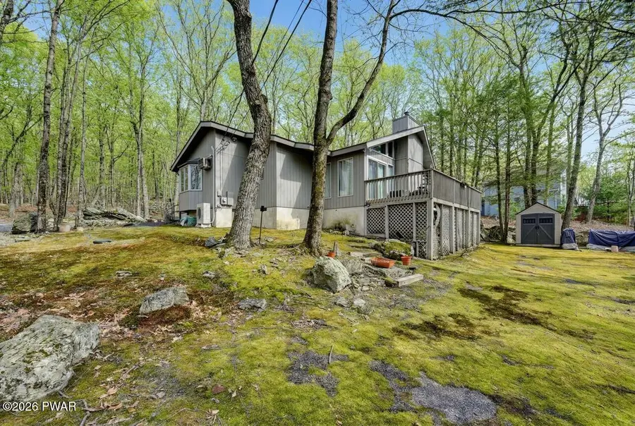 802 Sunrise Court, Lords Valley, PA 18428 - #2