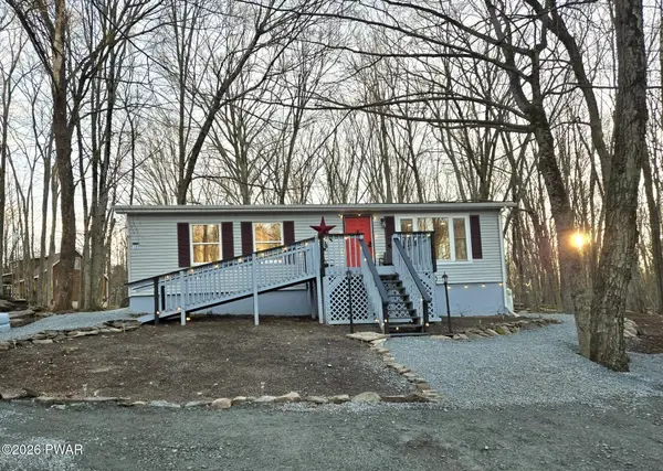 65 Windsor Road, Hawley, PA 18428