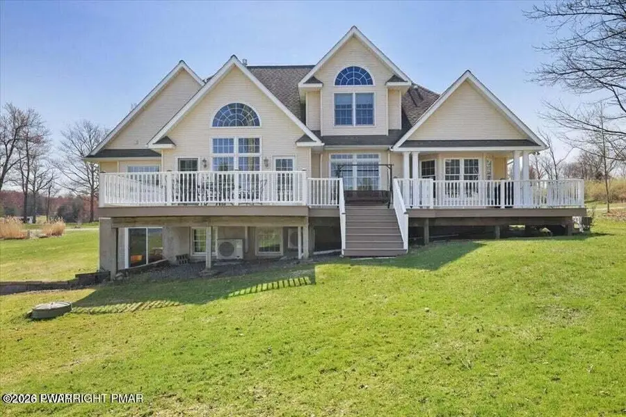 355 Lake Point Avenue, Greenfield, PA 18407 - #2