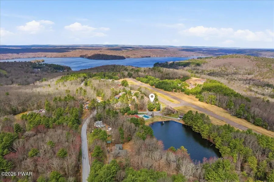 402 Shiny Mountain Court, Greentown, PA 18426 - #2