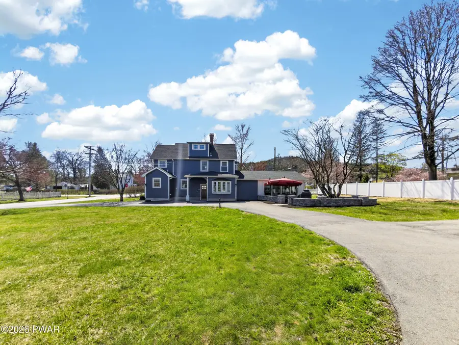 212 E Ann Street, Milford, PA 18337 - #3