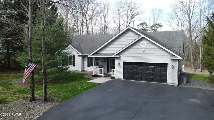 234 Surrey Drive, Lords Valley, PA 18428 - #2