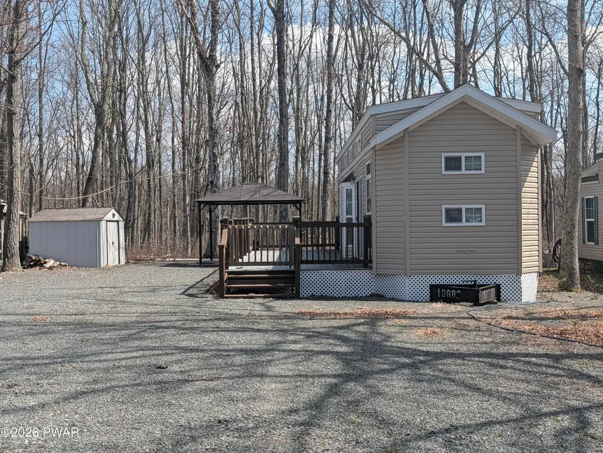 193 Commanche Drive, Shohola, PA 18458 - #1