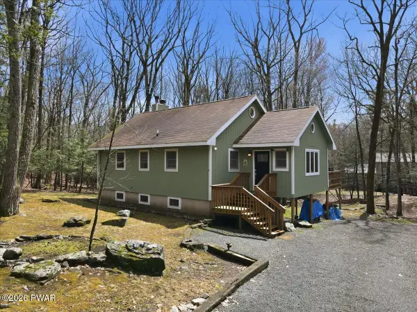 212 Bluebird Court, Lakeville, PA 18438