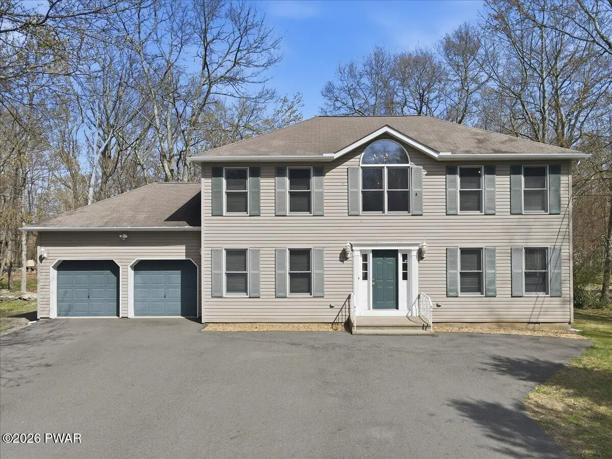 129 Hillcrest Drive, Hawley, PA 18428 - #1