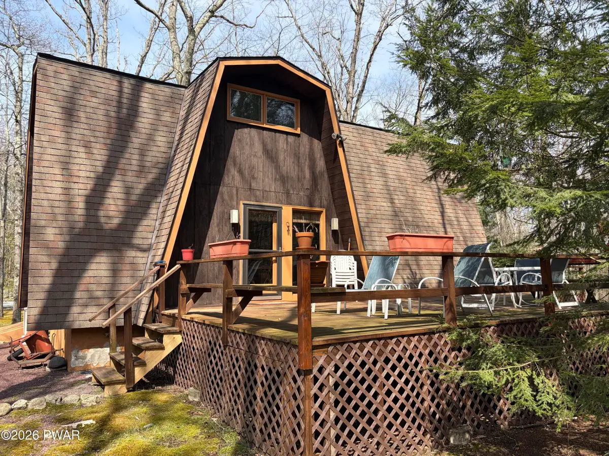 100 Heron Bay, Lords Valley, PA 18428 - #1