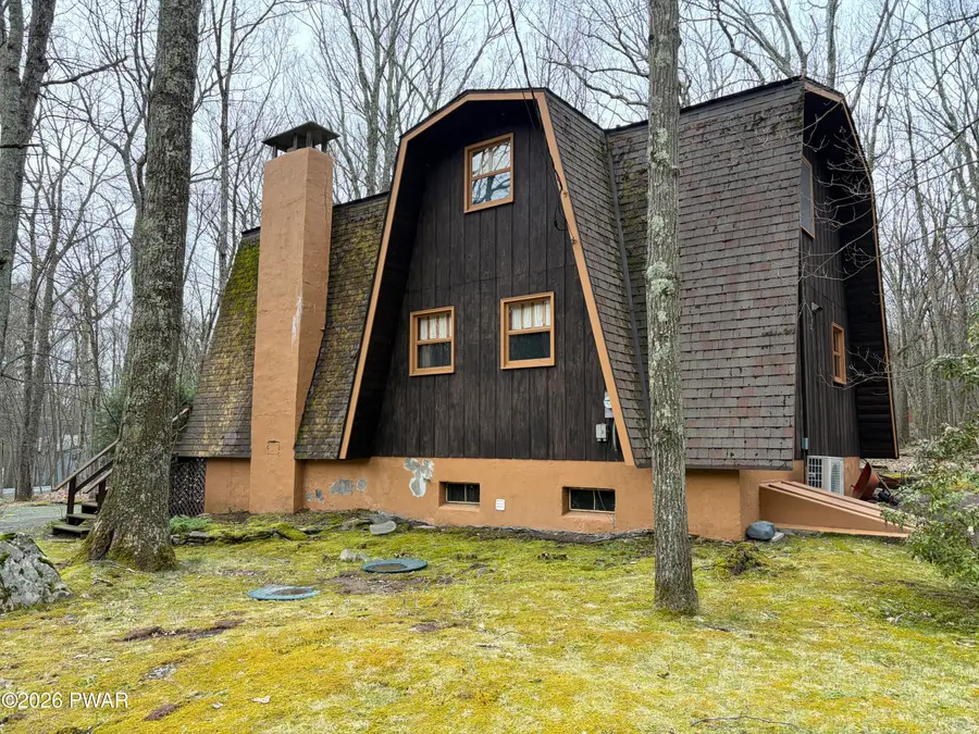 100 Heron Bay, Lords Valley, PA 18428 - #2