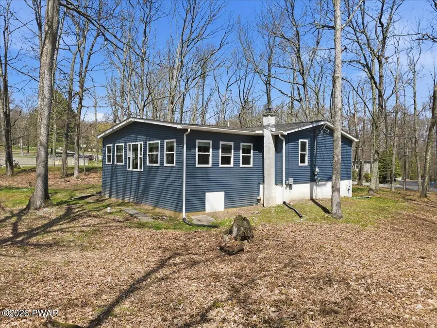 108 Cloudcrest Drive, Hawley, PA 18428 - #3