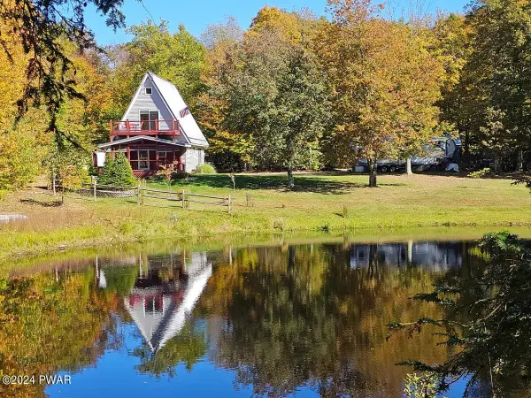 126 Woodland Drive, Moscow, PA 18444