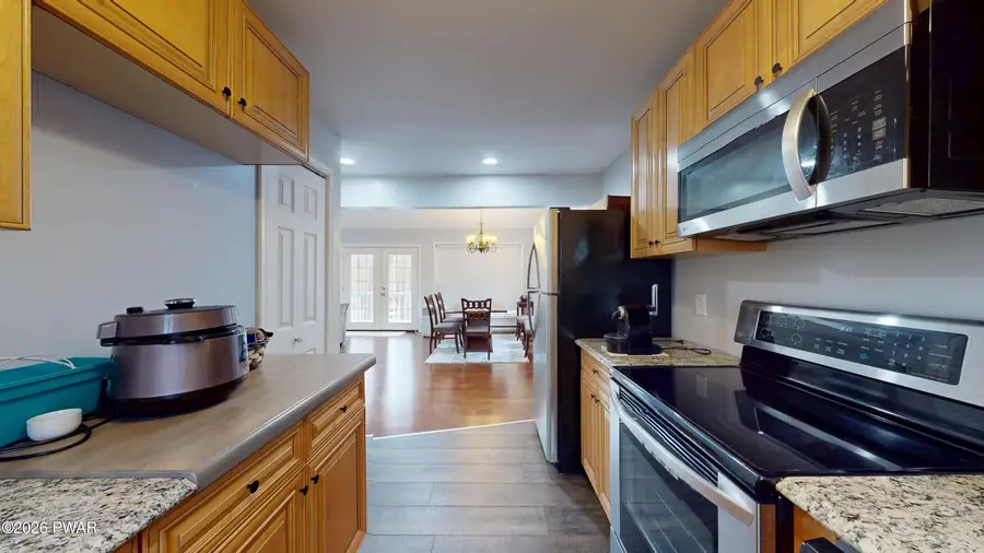 9 Oakwood Court, Lake Ariel, PA 18436 - #3