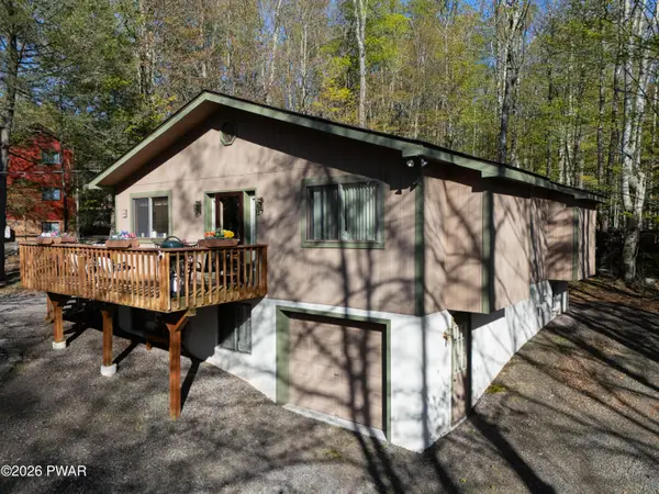 57 Ridgewood Circle, Lake Ariel, PA 18436